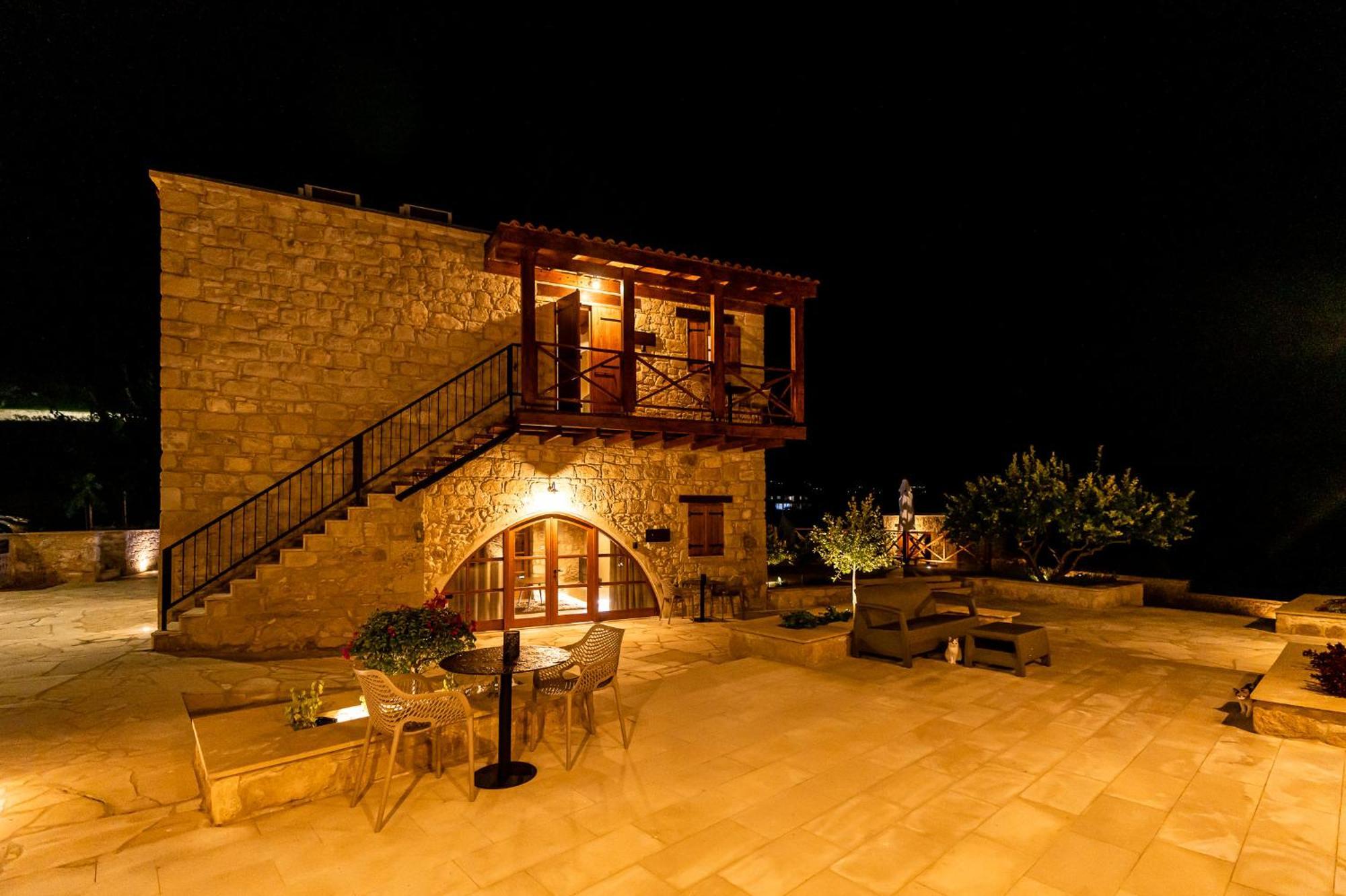 Harma Traditional Boutique Suites Пафос Экстерьер фото