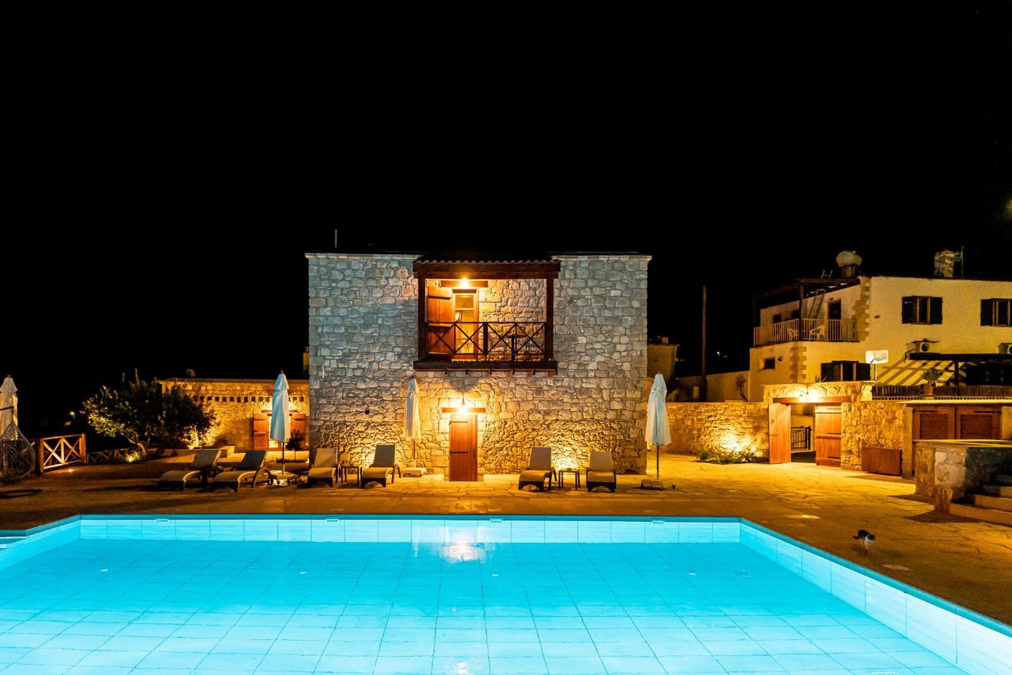 Harma Traditional Boutique Suites Пафос Экстерьер фото