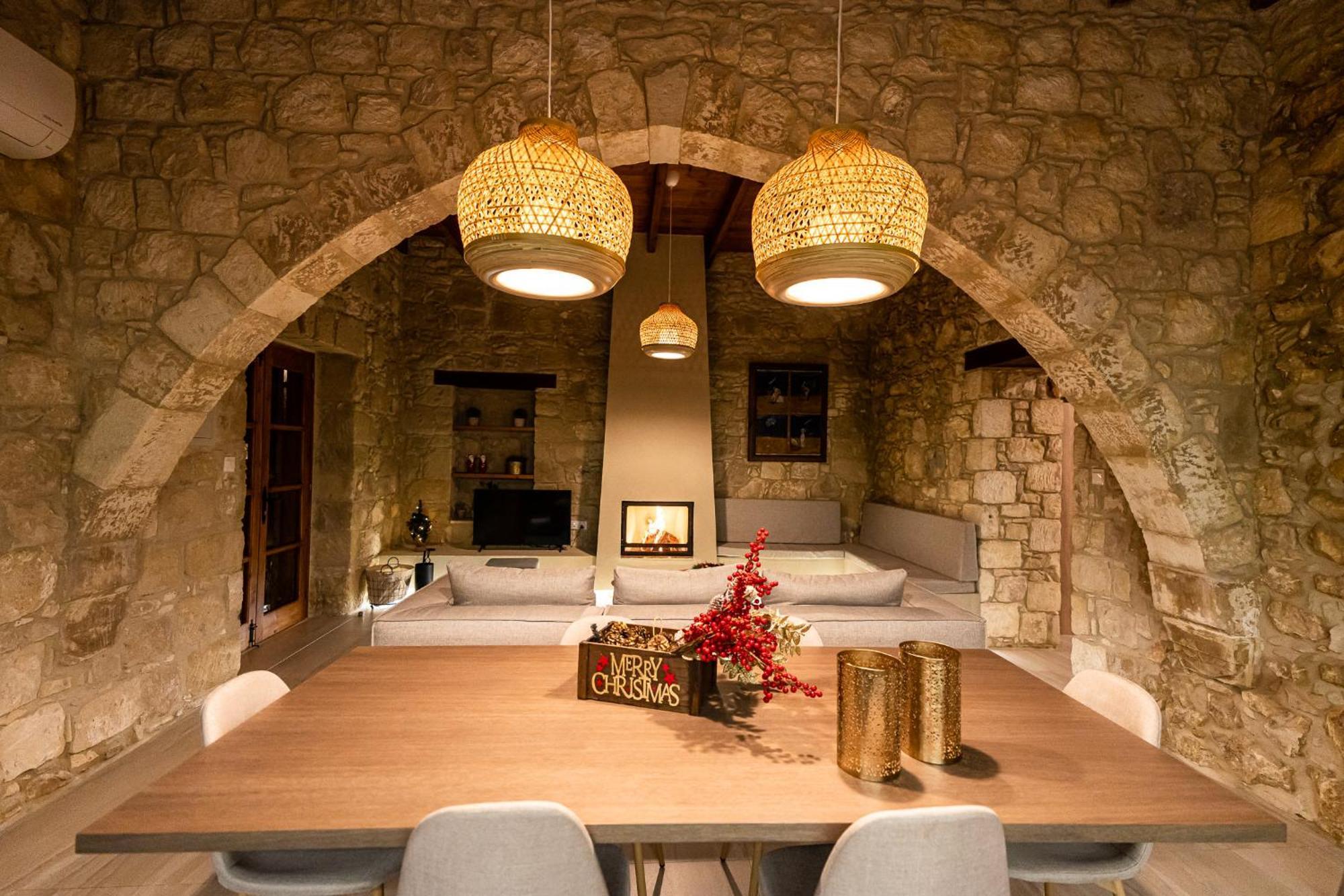 Harma Traditional Boutique Suites Пафос Экстерьер фото
