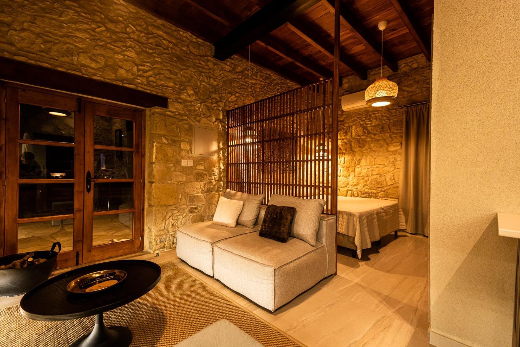 Harma Traditional Boutique Suites Пафос Экстерьер фото