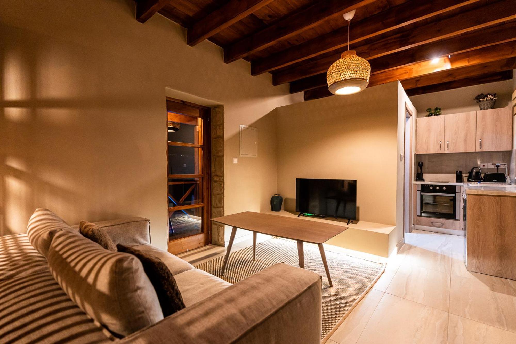Harma Traditional Boutique Suites Пафос Экстерьер фото